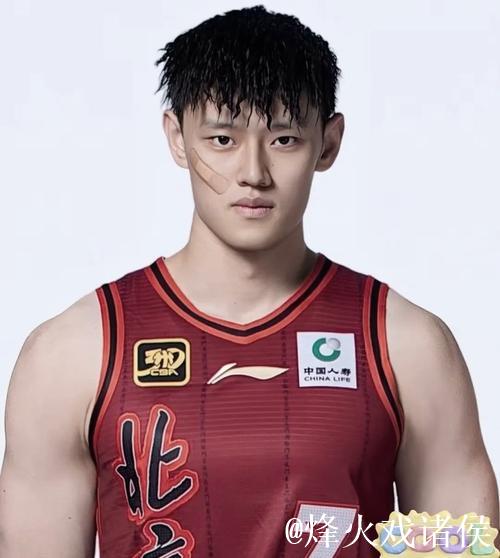 曾凡博低迷！中国男篮天赋前锋未能闪光